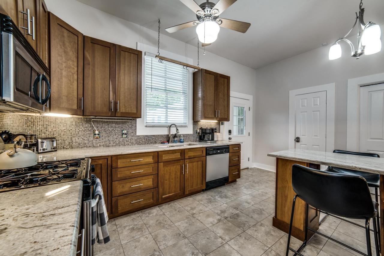 Downtown Historic 2Bdrm, Walk To Riverwalk, Alamo; Beautifully Renovated! San Antonio Exterior foto